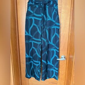 FDS - Colombian high quality brand wide leg trousers size 12